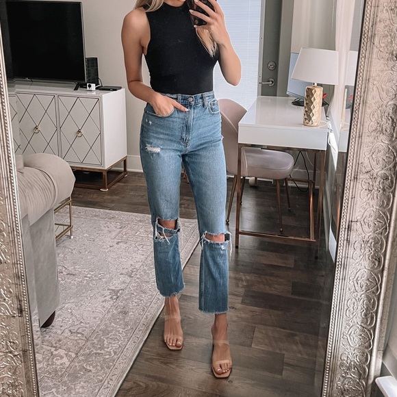 Abercrombie The Ankle Straight Ultra High Rise Distressed denim Jeans light wash - Picture 10 of 10